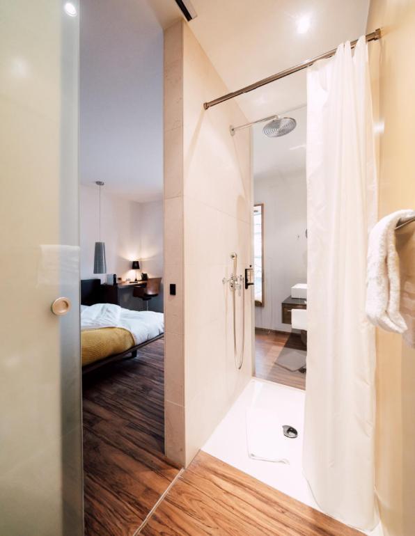 Blue City Boutique Hotel Баден Экстерьер фото
