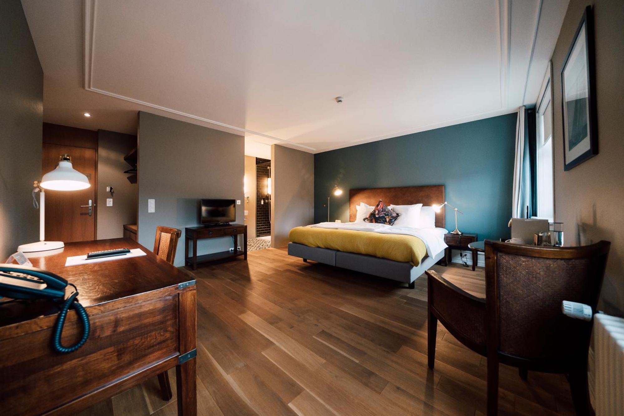 Blue City Boutique Hotel Баден Экстерьер фото